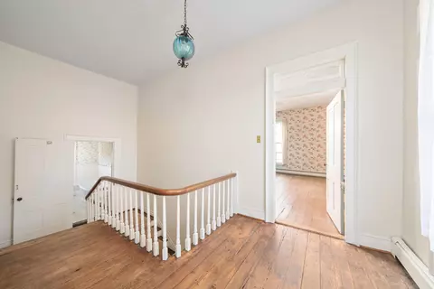 Entry Way - 35 E Main St, Fincastle, VA 24090 photo 3 of 3