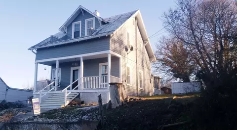 15 E Murray St, Fincastle, VA 24090