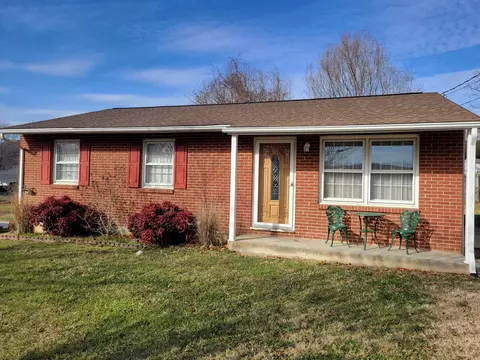 1617 Mason St, Salem, VA 24153
