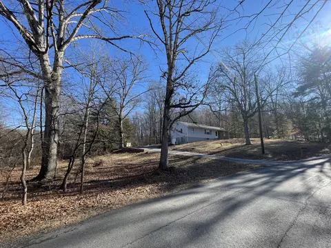 1220 Terrace Dr, Salem, VA 24153 photo 5