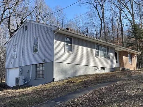 1220 Terrace Dr, Salem, VA 24153 photo 3