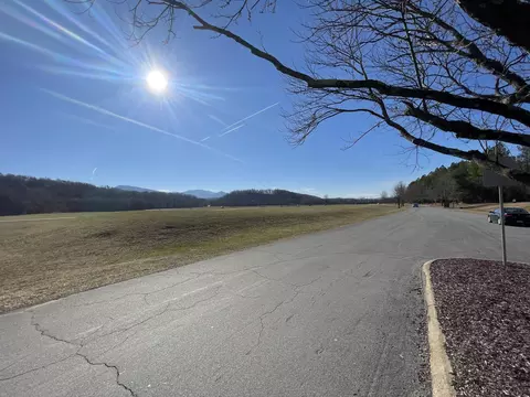 1220 Terrace Dr, Salem, VA 24153 photo 29