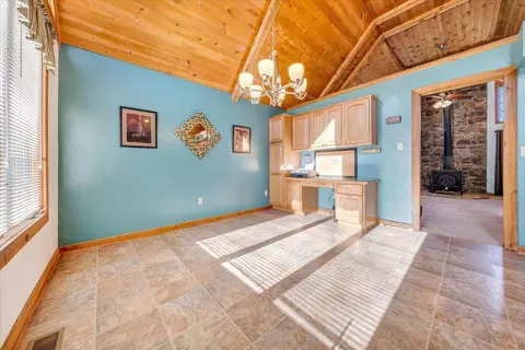 101 Willowood Dr, Vinton, VA 24179 photo 9