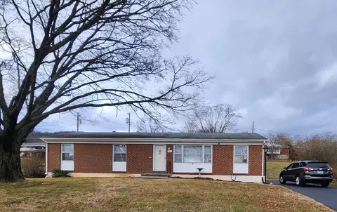 1435 Carrollton Ave, Salem, VA 24153