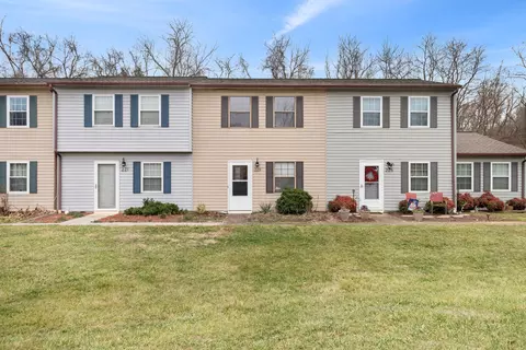 223 Tinkerview Dr, Cloverdale, VA 24077