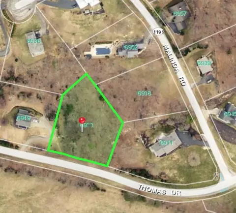 6933 Thomas Dr, Salem, VA 24153 photo 4