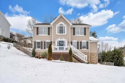 1389 Fieldgate Rd, Salem, VA 24153