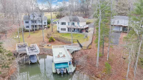 View/Area - 508 Anchor Dr, Moneta, VA 24121 photo 7 of 26