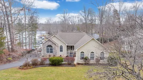 Exterior - 508 Anchor Dr, Moneta, VA 24121 photo 2 of 17
