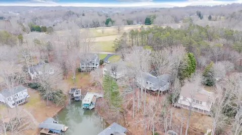 View/Area - 508 Anchor Dr, Moneta, VA 24121 photo 6 of 26