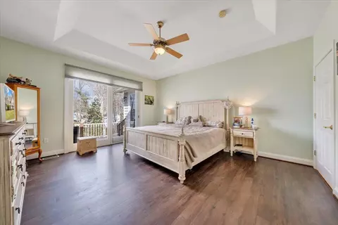 Bedroom - 508 Anchor Dr, Moneta, VA 24121 photo 5 of 5