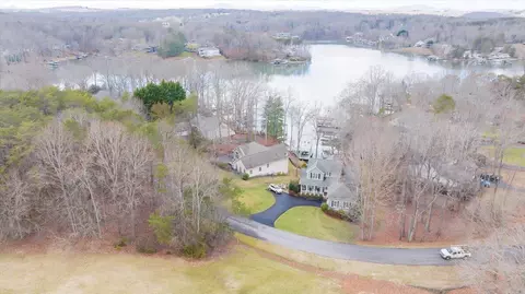 View/Area - 508 Anchor Dr, Moneta, VA 24121 photo 4 of 26