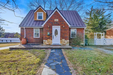 340 Orchard Ave, Rocky Mount, VA 24151