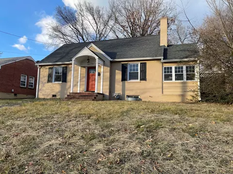 1107 Brandon Ave SW, Roanoke, VA 24015