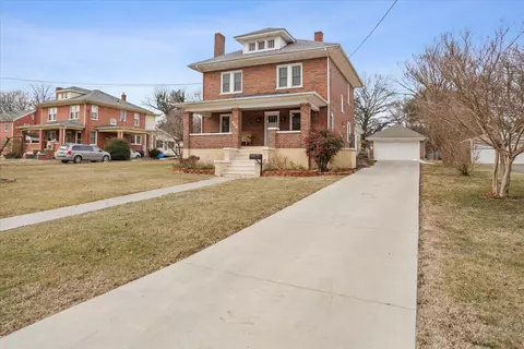 168 Wildhurst Ave NE, Roanoke, VA 24012