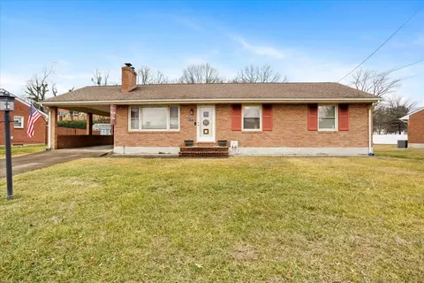 513 Chamberlain Ln, Salem, VA 24153