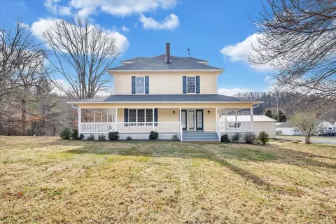 Exterior - 11923 Franklin St, Ferrum, VA 24088 photo 7 of 18
