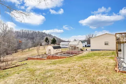 Exterior - 11923 Franklin St, Ferrum, VA 24088 photo 13 of 18