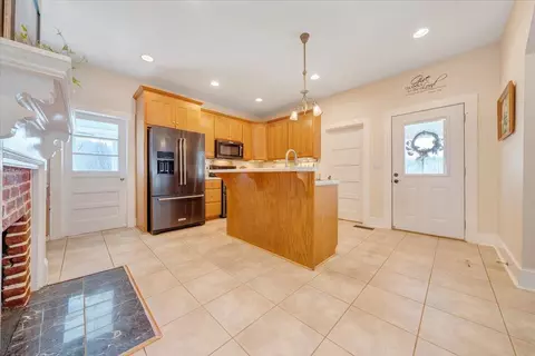 Kitchen - 11923 Franklin St, Ferrum, VA 24088 photo 4 of 8