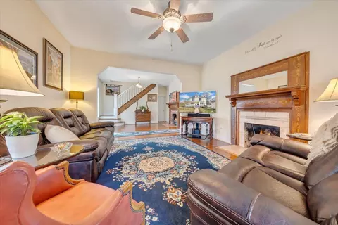 Living - 11923 Franklin St, Ferrum, VA 24088 photo 3 of 10