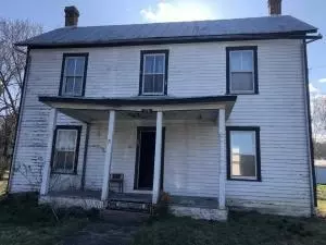 170 Holcombe Ave, New Castle, VA 24127