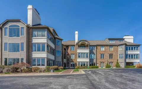 5016 Hunting Hills Sq, Roanoke, VA 24018