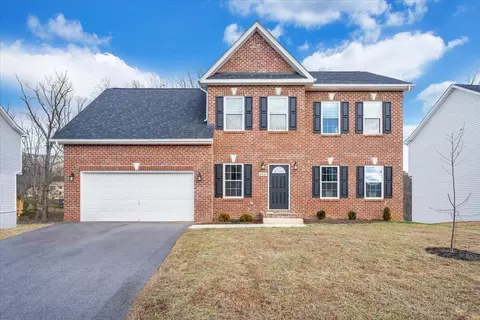 4939 Warrior Dr, Salem, VA 24153