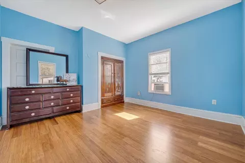 Bedroom - 210 Front Ave, Salem, VA 24153 photo 1 of 1