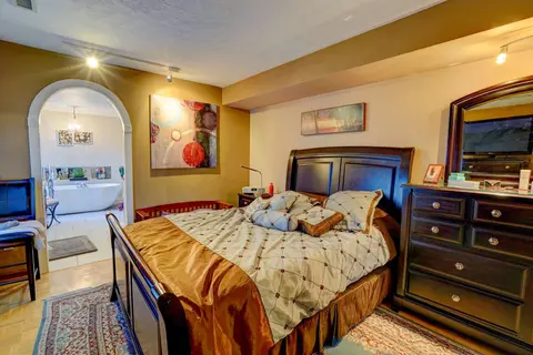 920 Oldfield Rd, Moneta, VA 24121 photo 22