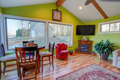 920 Oldfield Rd, Moneta, VA 24121 photo 20