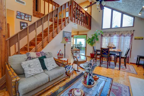 920 Oldfield Rd, Moneta, VA 24121 photo 11