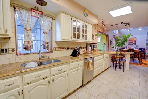 920 Oldfield Rd, Moneta, VA 24121 photo 17