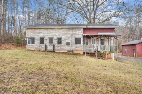 1115 Morgans Mill Rd, Goodview, VA 24095