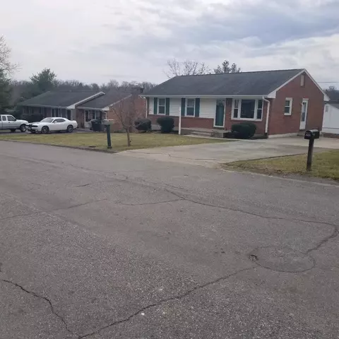 2920 Diplomat Dr, Roanoke, VA 24019