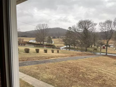 5289 Forge Rd, Glasgow, VA 24555 photo 37