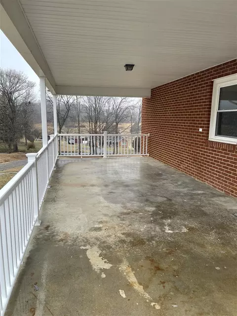 5289 Forge Rd, Glasgow, VA 24555 photo 7