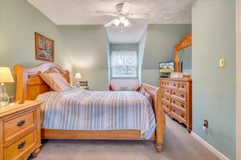 Bedroom - 5642 Legate Dr, Roanoke, VA 24019 photo 2 of 6