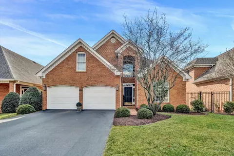 3373 Southwood Village Ct SW, Roanoke, VA 24014