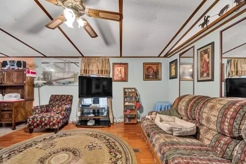 706 Telegraph Rd, Henry, VA 24102 photo 8