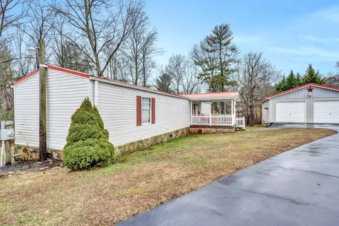 706 Telegraph Rd, Henry, VA 24102 photo 2