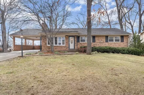 5954 Village Ln, Roanoke, VA 24019