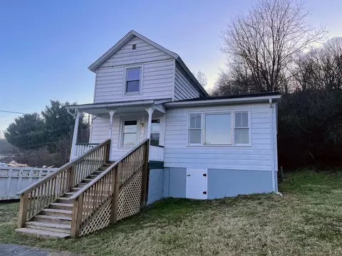 100 Railroad Ave, Iron Gate, VA 24448