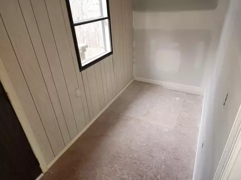1617 Navigation Point Rd, Goodview, VA 24095 photo 7