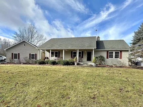 Exterior - 987 Nursery Rd, Laurel Fork, VA 24352 photo 23 of 29