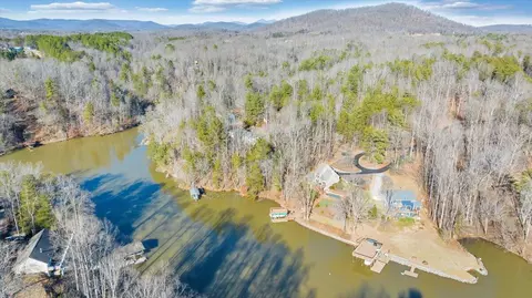 View/Area - 1671 Quail Dr, Goodview, VA 24095 photo 14 of 14