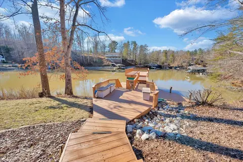 View/Area - 1671 Quail Dr, Goodview, VA 24095 photo 6 of 14