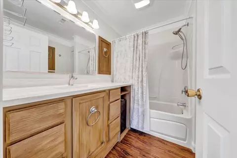 Bath - 1671 Quail Dr, Goodview, VA 24095 photo 3 of 5