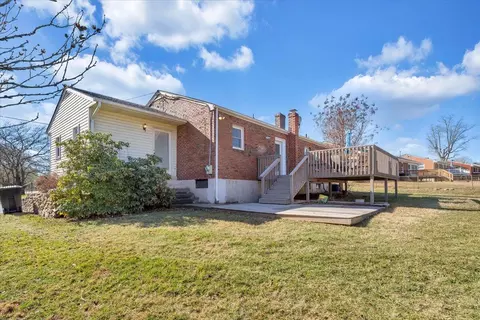 Exterior - 6923 Brookview Rd, Roanoke, VA 24019 photo 6 of 12