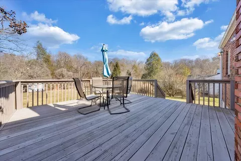 Exterior - 6923 Brookview Rd, Roanoke, VA 24019 photo 3 of 12