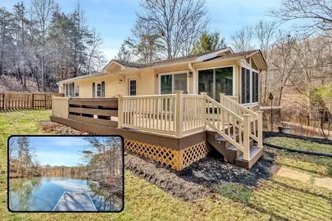 1175 Bremble Dr, Moneta, VA 24121